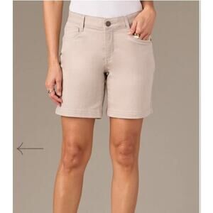 Wit & Wisdom Womens Shorts Size 14 Ab Solution Tan Khaki Stretch 7" Inseam